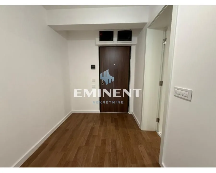 Sale, four bedroom apartment, 134m², Zemun Gornji Grad, Zemun Sve Podlokacije