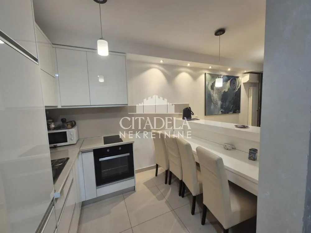 Sale, two bedroom apartment, 59m², Denkova Basta, Zvezdara Sve Podlokacije