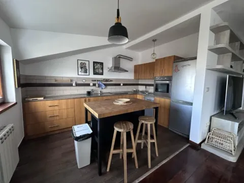 Izdavanje, trosoban stan, 85m², Čubura, Beograd - image 12