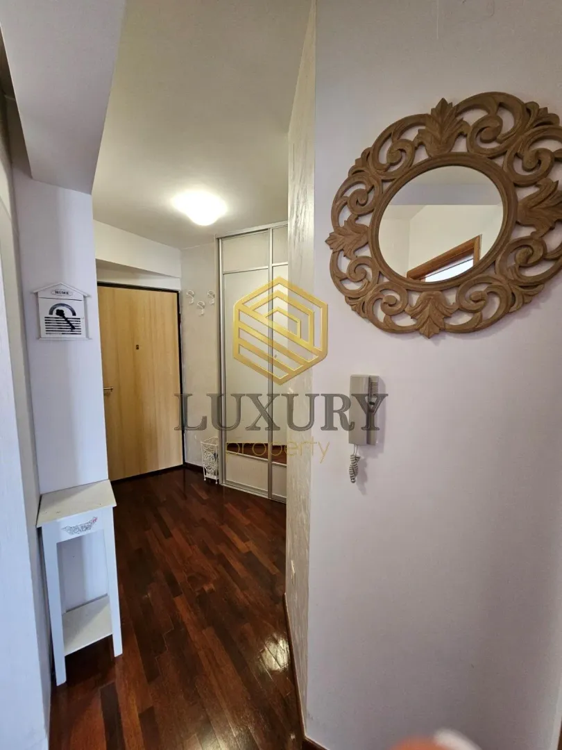 Prodaja, dvosoban stan, 52m², Stari Aerodrom, Podgorica