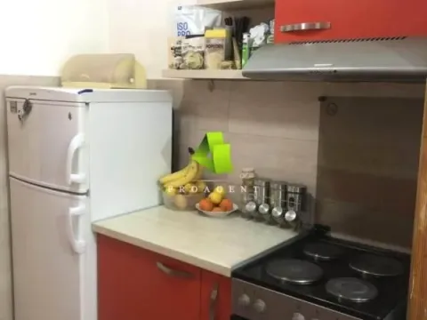 Rent, three bedroom apartment, 60m², Medijana, Niš - image 5