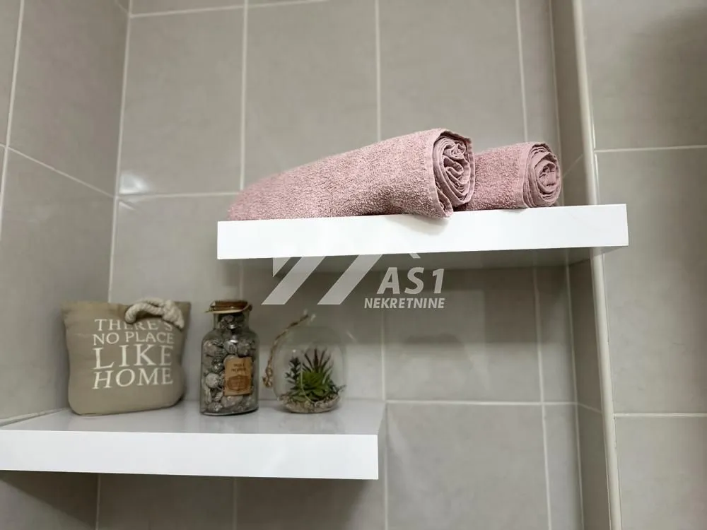 Izdavanje, dvosoban stan, 42m², Novi Sad Sve Podlokacije, Novi Sad