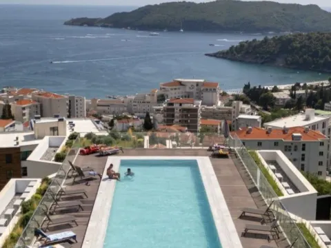 Sale, one bedroom apartment, 53m², Bečići, Budva