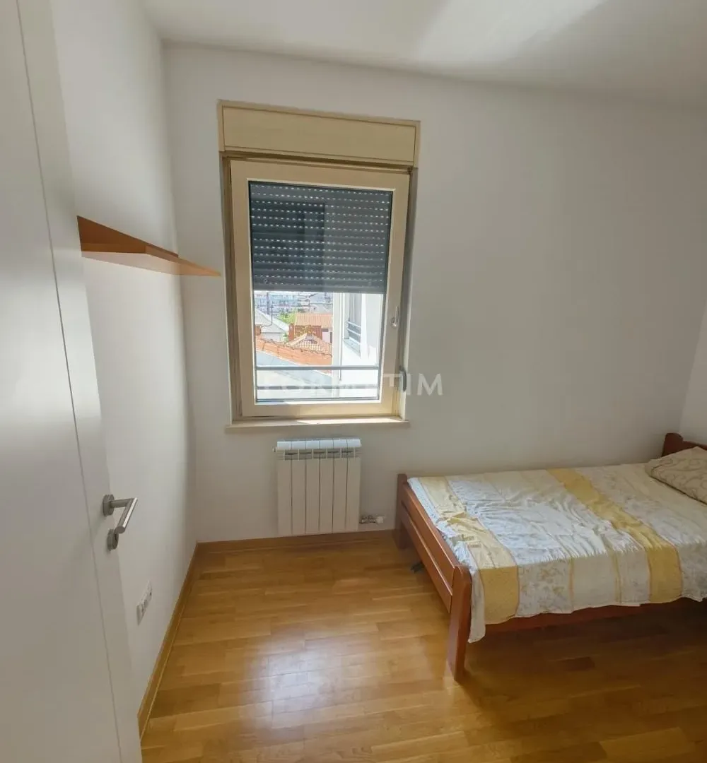 Rent, four bedroom apartment, 65m², Bulbulder, Zvezdara Sve Podlokacije