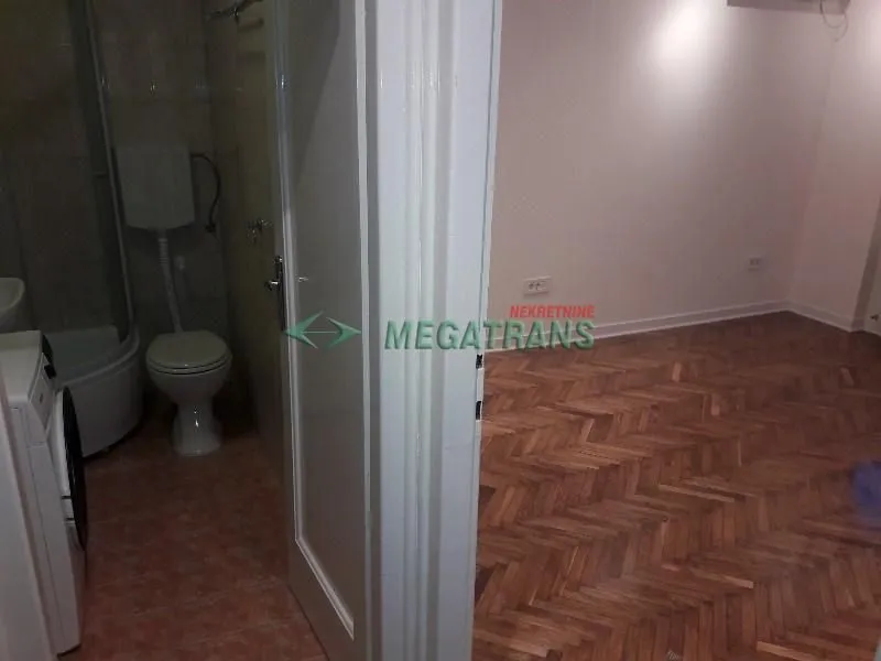 Sale, one bedroom apartment, 35m², Đeram Pijaca, Beograd