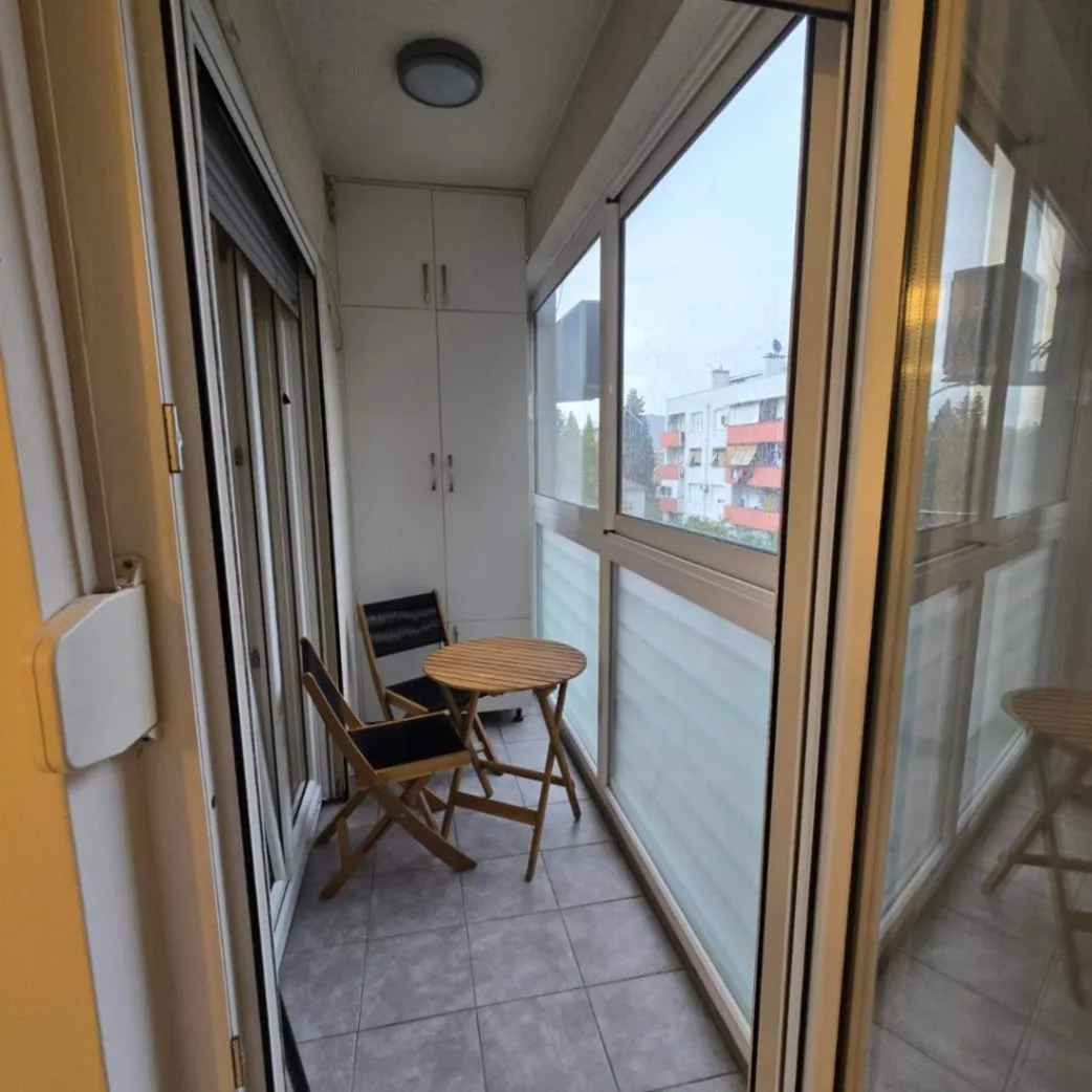 Izdavanje, jednosoban stan, 49m², Autobuska stanica, Podgorica