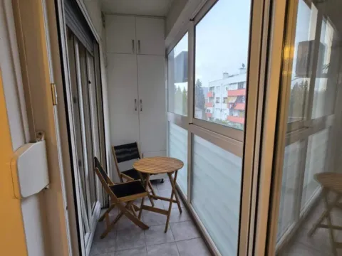 Izdavanje, jednosoban stan, 49m², Autobuska stanica, Podgorica - image 3