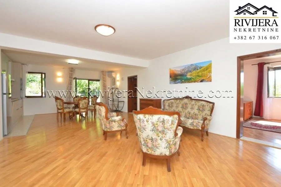 Prodaja, kuća, 241m², Đenovići, Herceg Novi