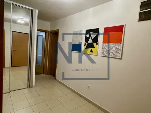 Prodaja, trosoban stan, 103m², Stari Aerodrom, Podgorica - image 9