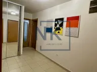 Prodaja, trosoban stan, 103m², Stari Aerodrom, Podgorica - image 9