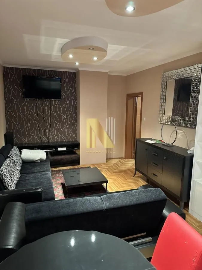 Izdavanje, trosoban stan, 72m², Detelinara, Novi Sad Sve Podlokacije