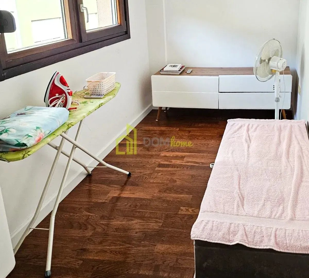 Izdavanje, trosoban stan, 124m², Babin Do, Budva