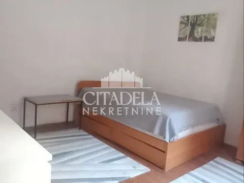 Prodaja, jednosoban stan, 30m², Stari Grad, Beograd - image 2