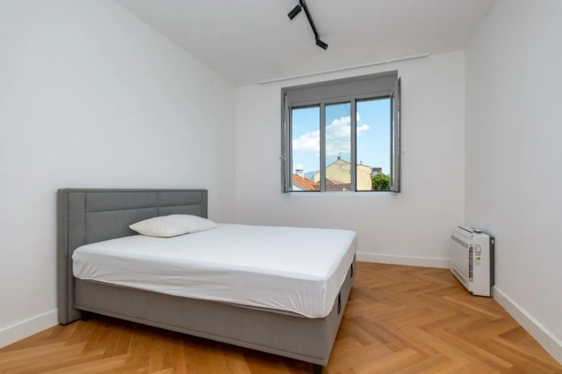 Rent, two bedroom apartment, 70m², Centar, Podgorica