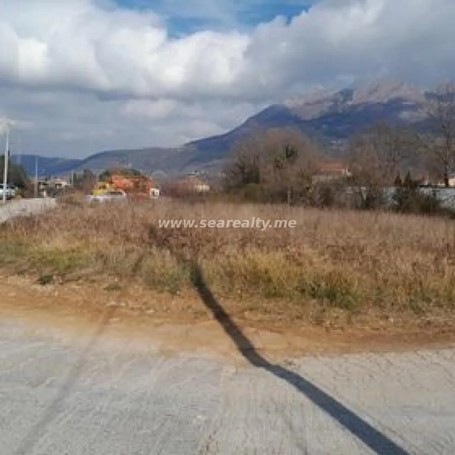Prodaja, plac, 3000m², Kotor, Crna Gora