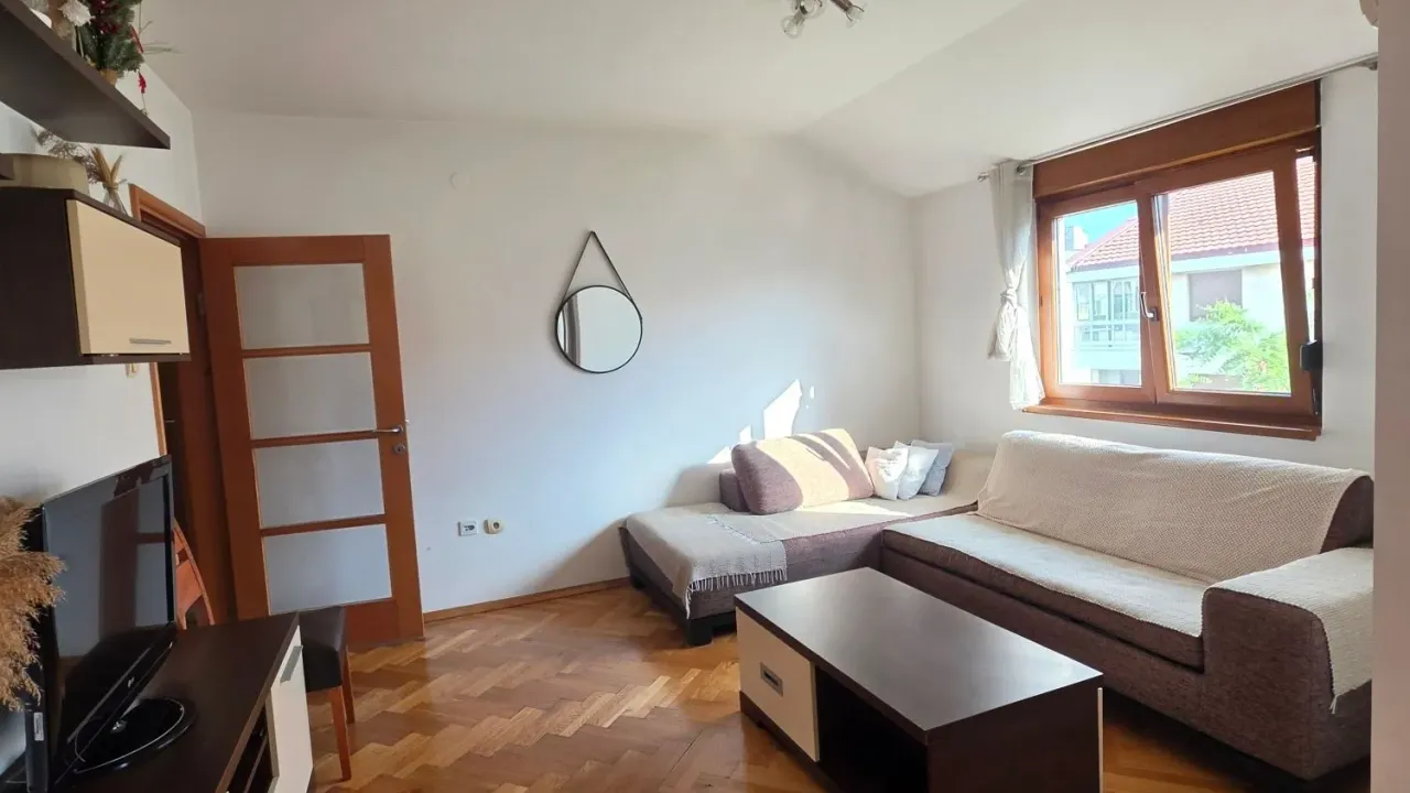 Rent, one bedroom apartment, 52m², Dalmatinska ulica, Podgorica