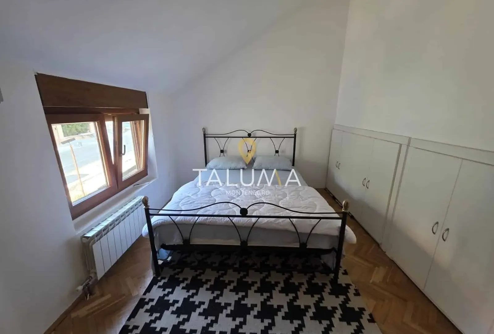 Rent, apartment, 300m², Gorica C, Podgorica