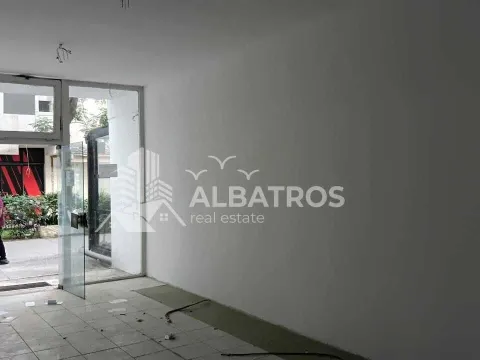 Rent, office space, 52m², Centar, Bar - image 2
