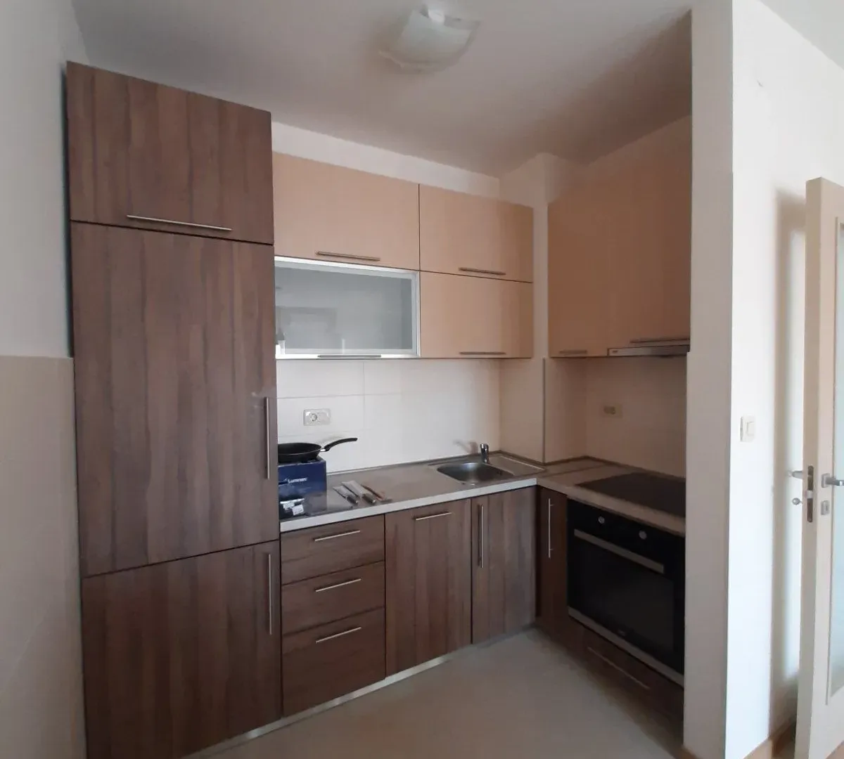 Izdavanje, stan, 45m², City Kvart, Podgorica