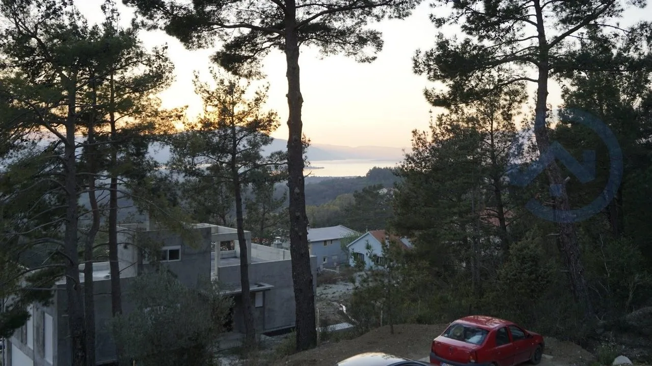 Prodaja, kuća, 300m², Kavač, Kotor