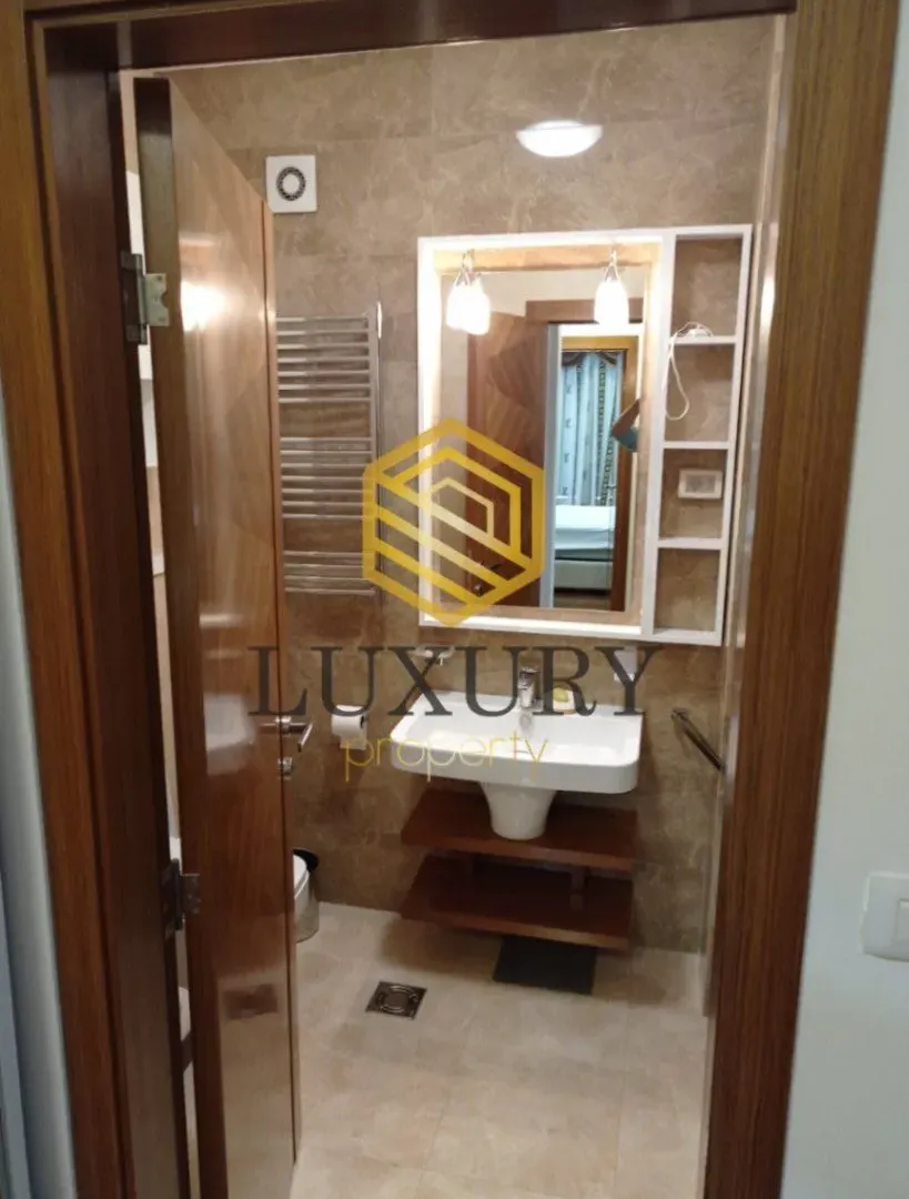 Rent, four bedroom apartment, 130m², Centar, Podgorica