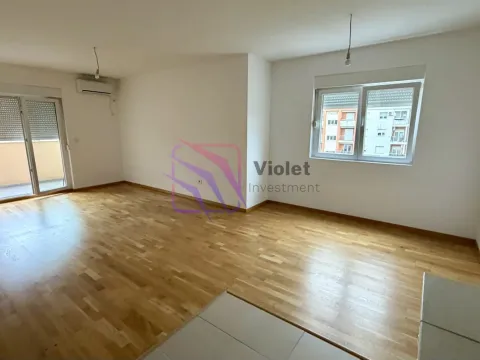 Sale, two bedroom apartment, 73m², Tuški Put, Podgorica - image 5