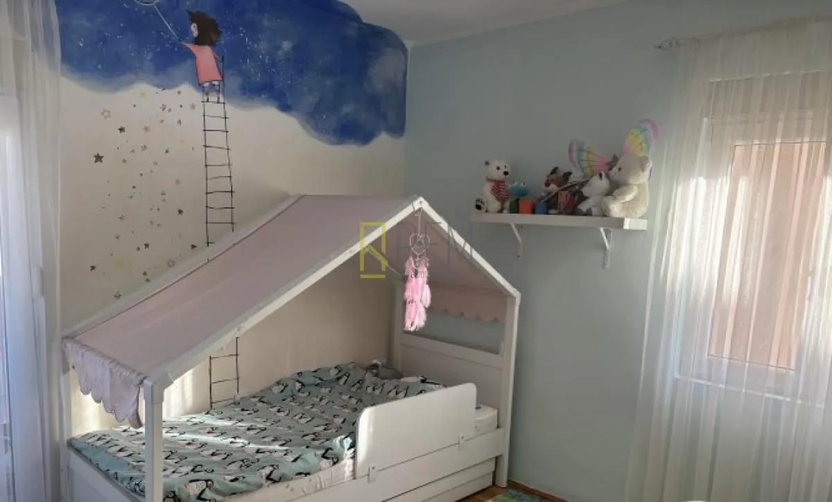 Prodaja, dvosoban stan, 61m², Tološi, Podgorica