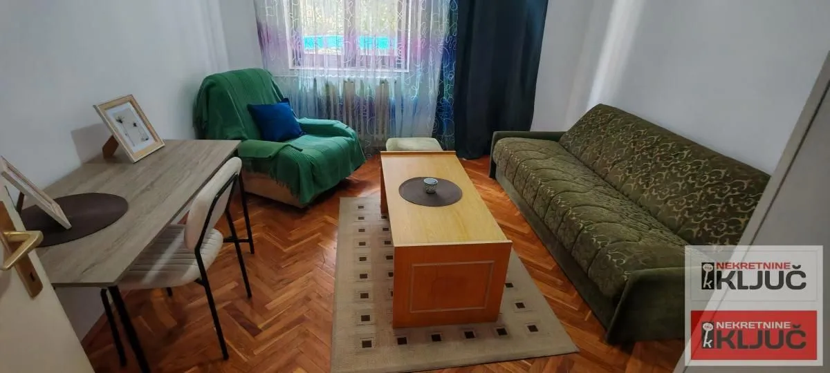 Izdavanje, dvosoban stan, 45m², Bulevar Oslobodjenja, Novi Sad Sve Podlokacije