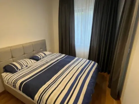 Rent, two bedroom apartment, 55m², Bečići, Budva - image 8