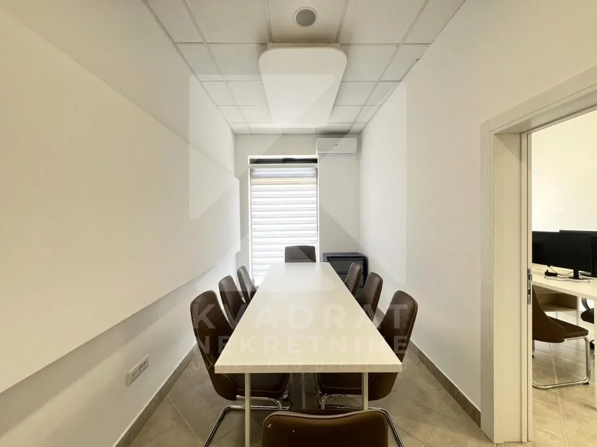 Rent, office space, 98m², Stari Aerodrom, Podgorica