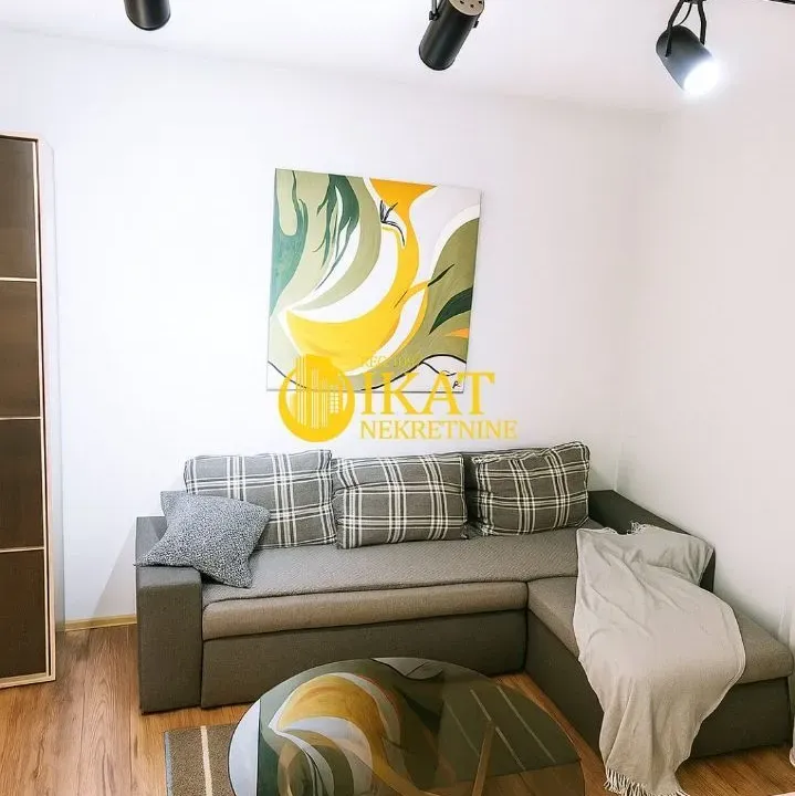 Prodaja, stan, 27m², Voždovačka Crkva, Voždovac Sve Podlokacije