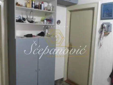 Prodaja, trosoban stan, 67m², Stari grad, Novi Sad - image 9