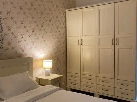 Izdavanje, jednosoban stan, 52m², City Kvart, Podgorica - image 16