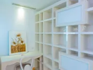 Rent, one bedroom apartment, 77m², Bulevar, Budva - image 5