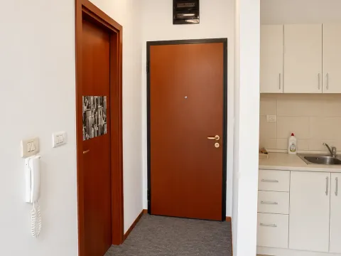 Prodaja, garsonjera, 30m², City Kvart, Podgorica - image 5