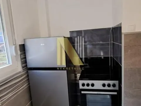 Izdavanje, dvosoban stan, 45m², Sremska Kamenica, Petrovaradin - image 7