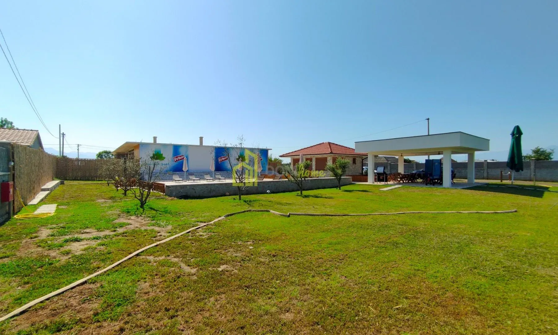 Sale, house, 250m², Zeta, Podgorica