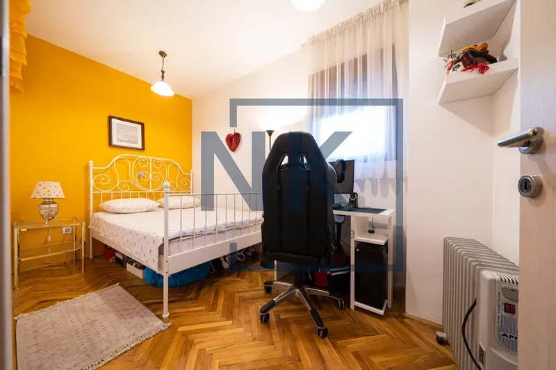 Rent, three bedroom apartment, 120m², Gorica C, Podgorica