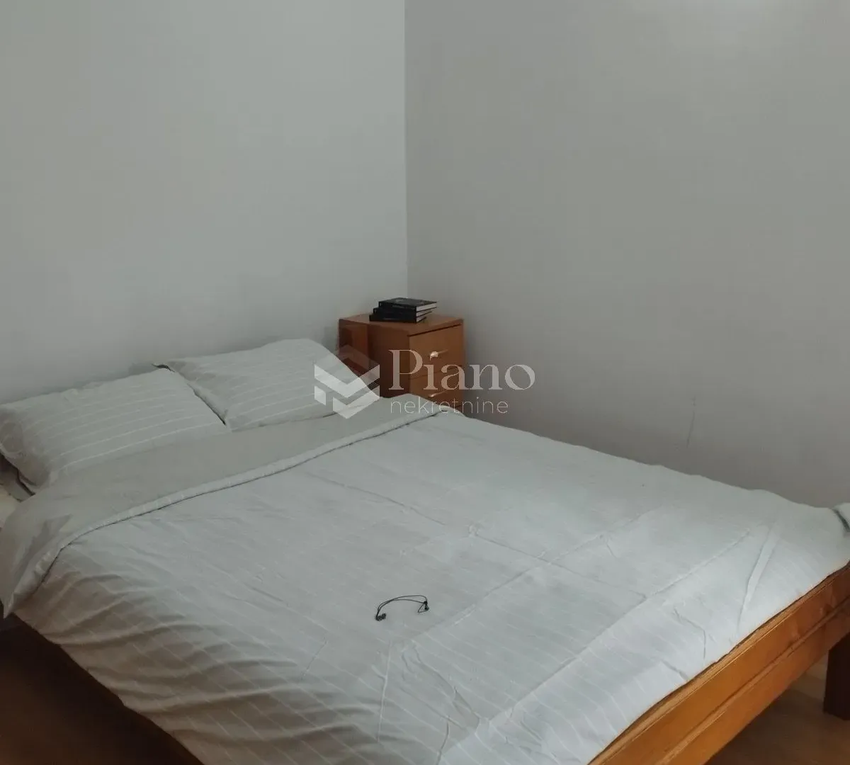 Rent, one bedroom apartment, 55m², Drač, Podgorica