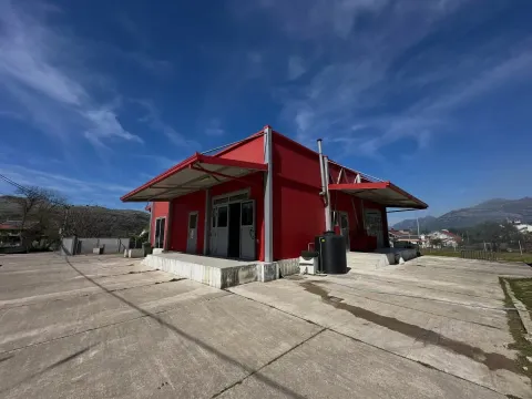 Rent, office space, 182m², Zaljevo, Bar - image 3