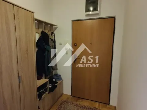Izdavanje, trosoban stan, 54m², Adamovićevo Naselje, Novi Sad Sve Podlokacije - image 3