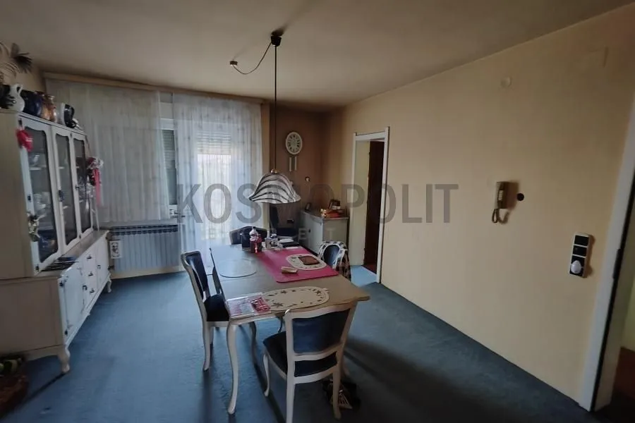 Prodaja, kuća, 399m², Arnajevo, Barajevo