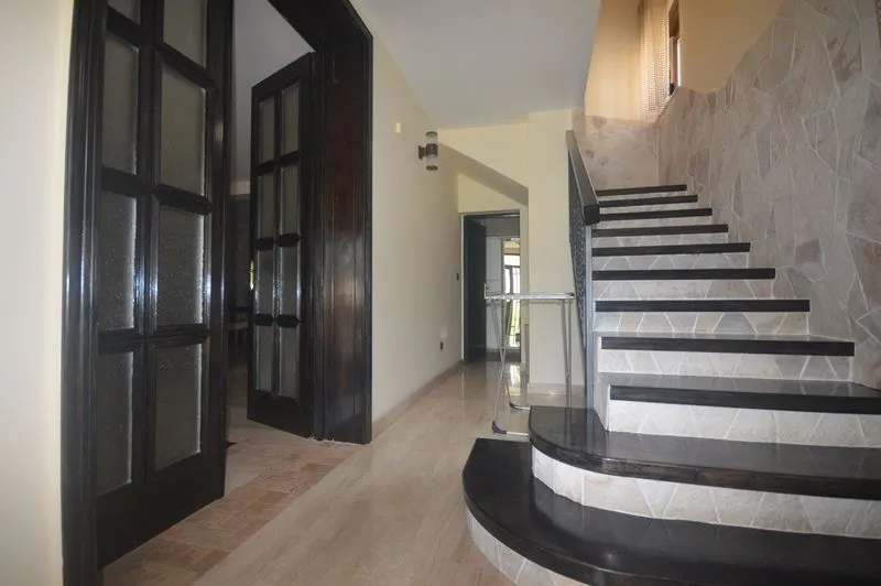 Sale, house, 230m², Stoliv, Kotor