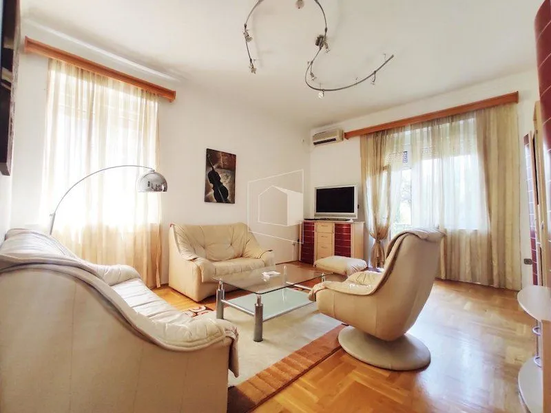 Rent, apartment, 67m², Podgorica, Crna Gora