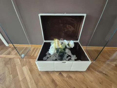 Prodaja, kuća, 248m², Surčin, Beograd - image 48