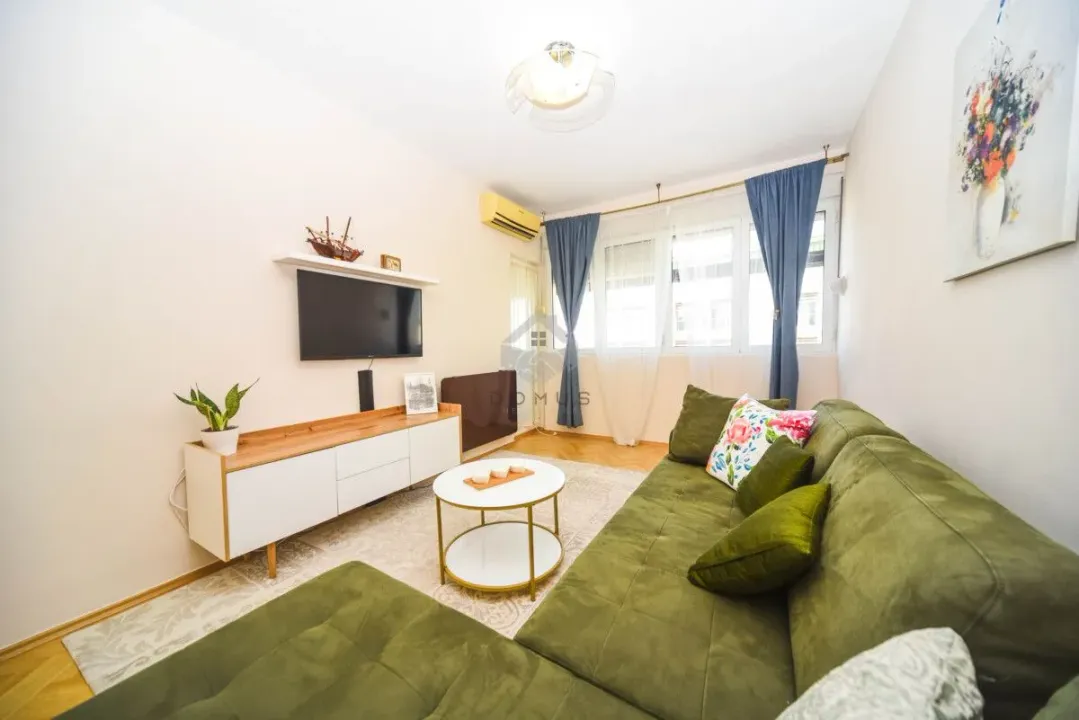 Sale, two bedroom apartment, 64m², Autobuska stanica, Podgorica