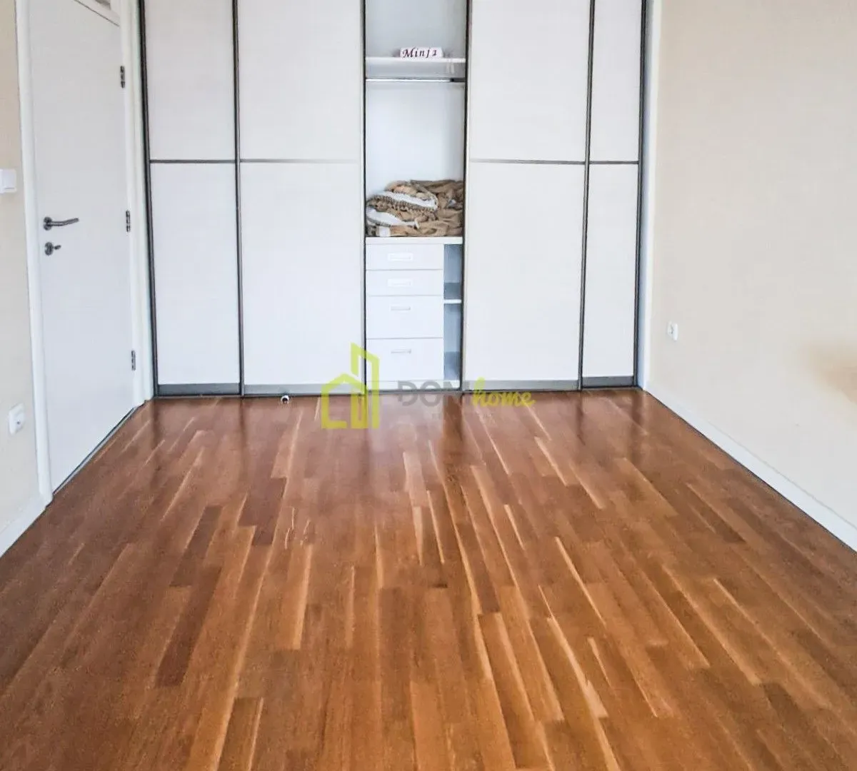 Izdavanje, dvosoban stan, 75m², Čeluga, Bar