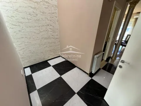 Izdavanje, stan, 310m², Savski Venac, Beograd - image 9