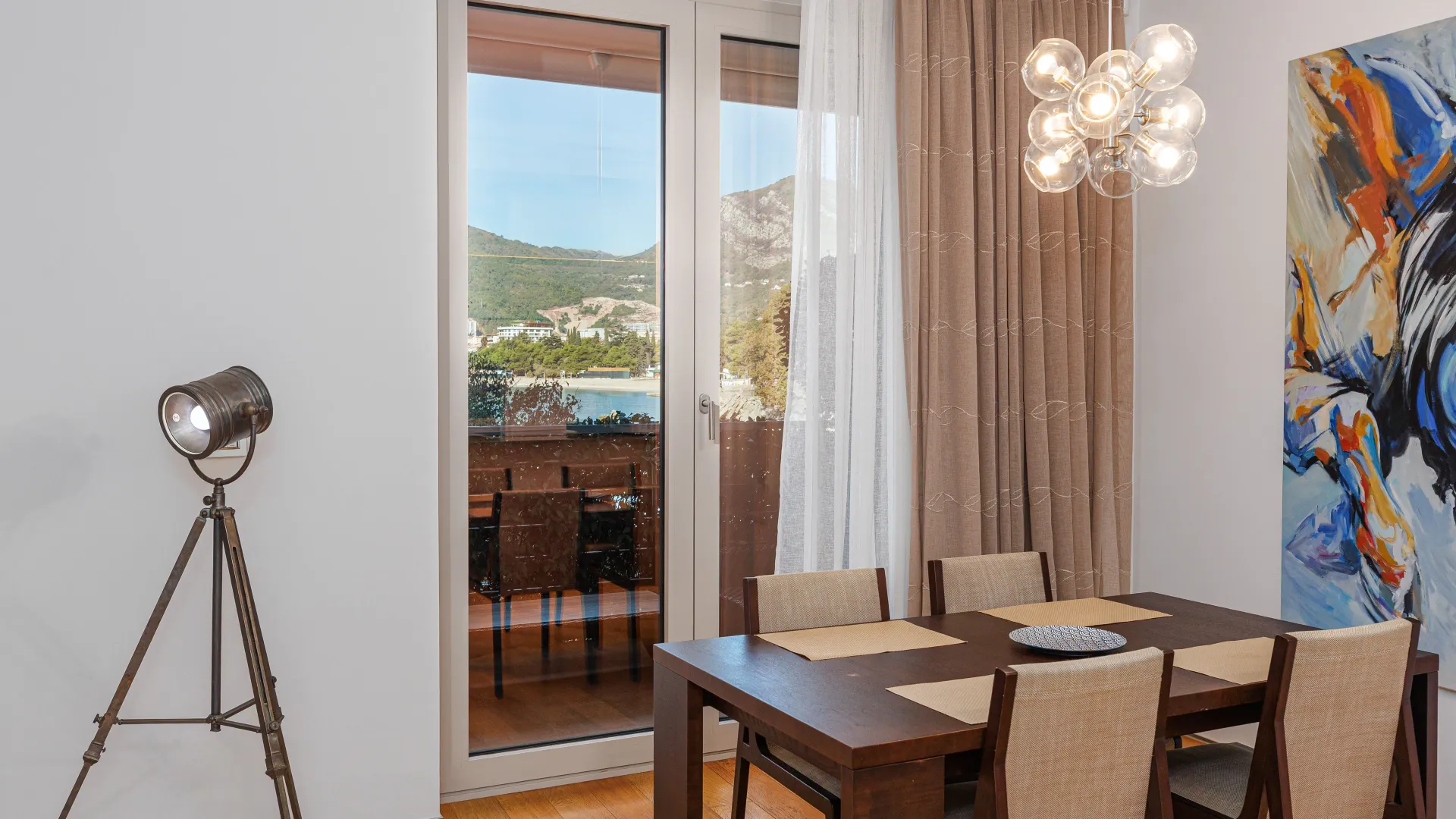 Sale, one bedroom apartment, 99m², Dukley Gardens, Budva