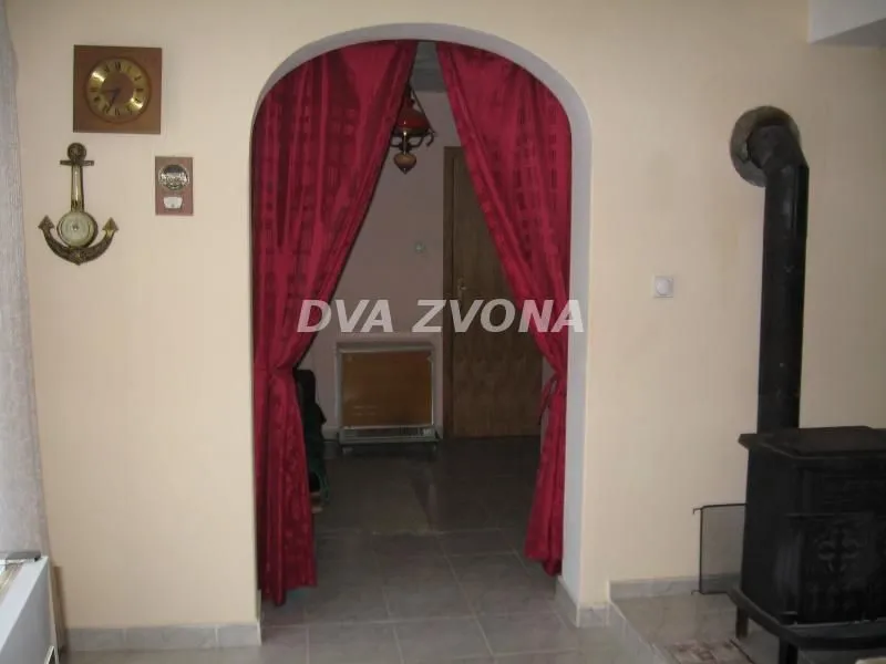 Prodaja, ugostiteljski objekat, 528m², Mionica, Srbija